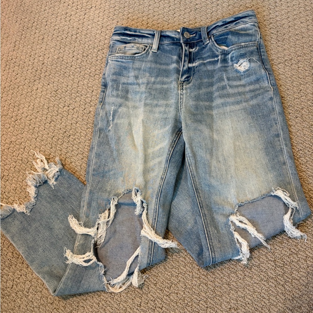 VERVET BY FLYING MONKEY Distressed Straight Leg Jeans in Light Blue